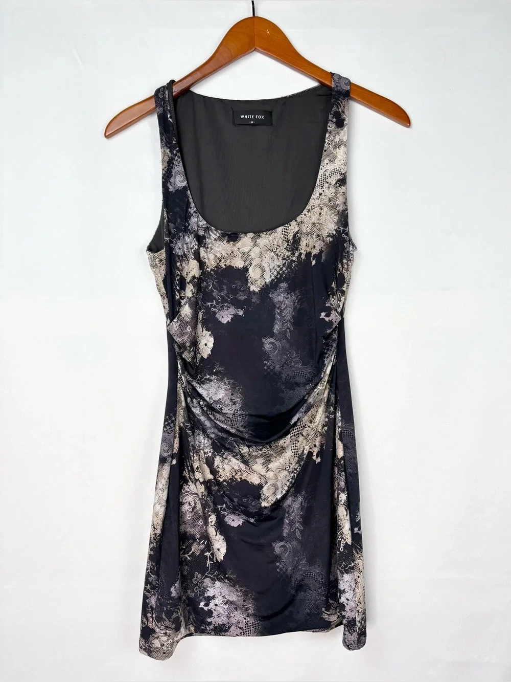 White Fox Floral Paisley Mini Ruched Dress Stretchy Size M Scoop Neck Black